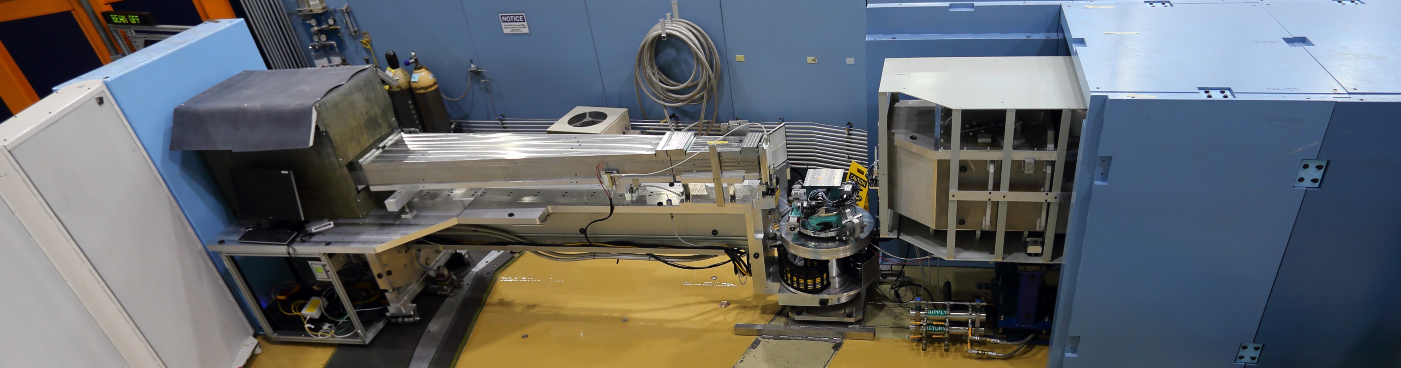 CHRNS CANDOR WhiteBeam Reflectometer NIST